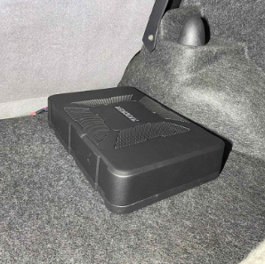 光岡ビュートのトランク